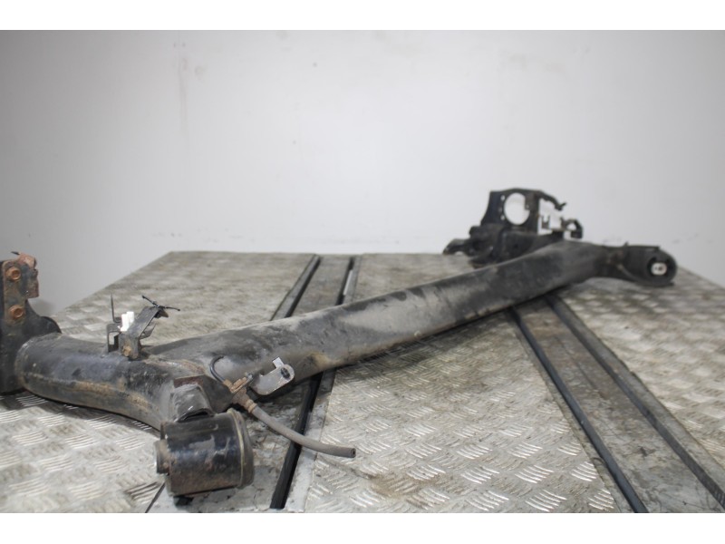 Recambio de barra torsión trasera para nissan qashqai (j11) acenta referencia OEM IAM 555173520R  