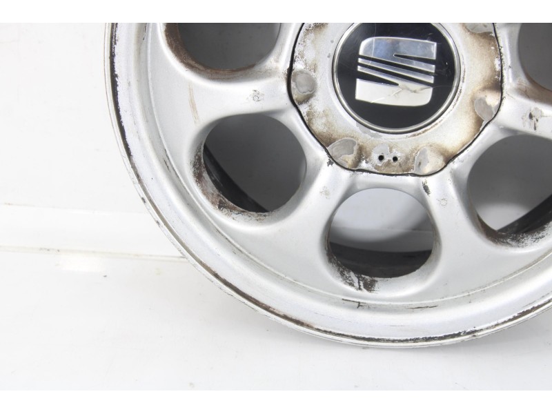 Recambio de llanta para seat leon (1m1) 1.9 tdi referencia OEM IAM 45742  