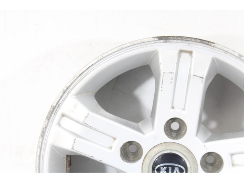 Recambio de llanta para kia sorento 2.5 crdi cat referencia OEM IAM 16911  