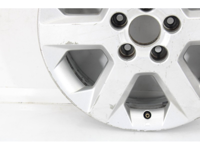 Recambio de llanta para opel astra g coupé 1.8 16v referencia OEM IAM 29135  