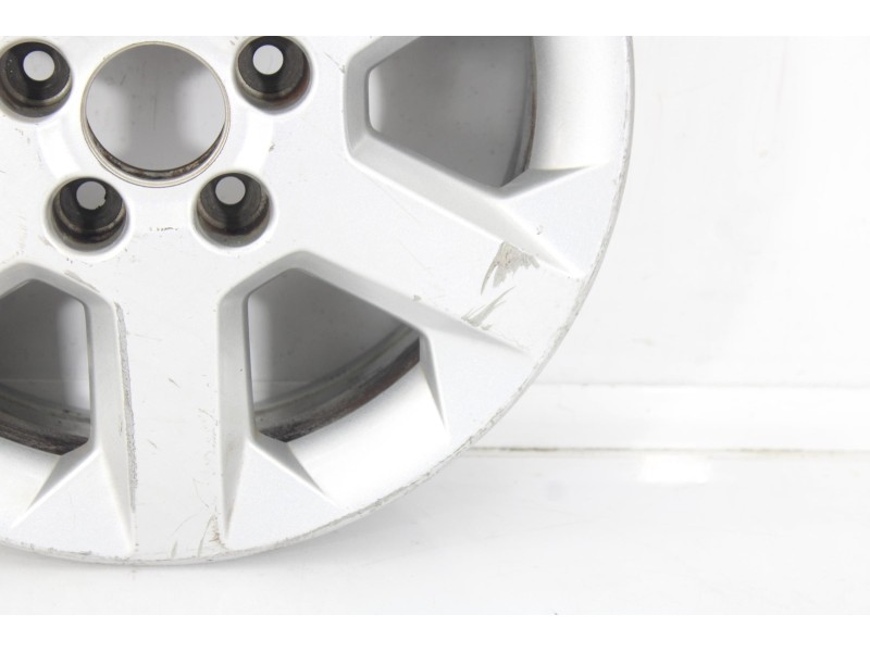 Recambio de llanta para opel astra g coupé 1.8 16v referencia OEM IAM 29137  