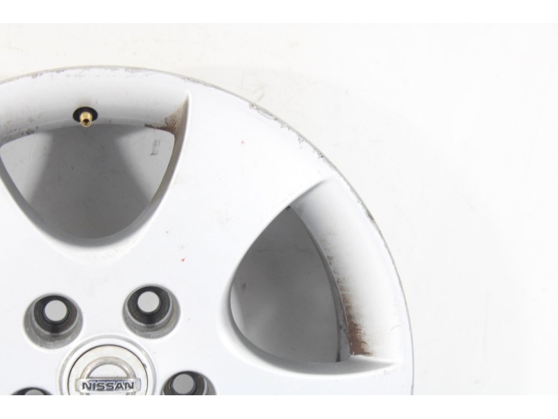 Recambio de llanta para nissan primera trav. (p12) acenta referencia OEM IAM 26551  
