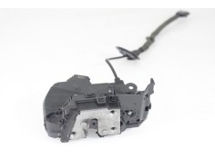 Recambio de cerradura puerta trasera derecha para renault captur dynamique referencia OEM IAM 805023047R  