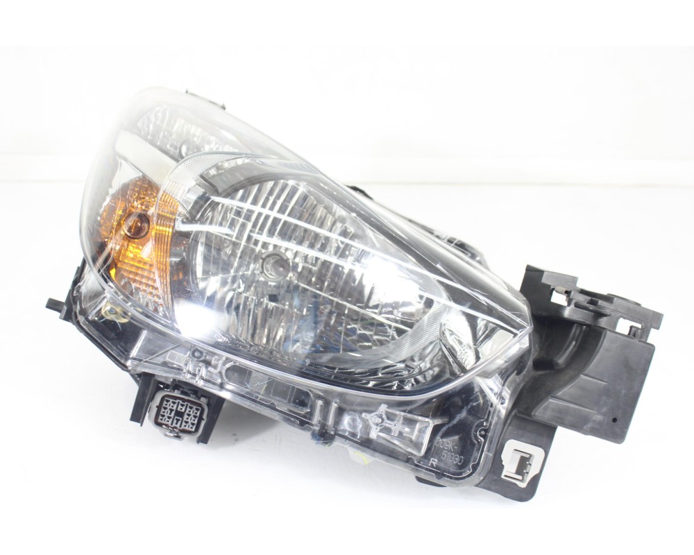 Recambio de faro derecho para mazda 2 lim. () luxury referencia OEM IAM D09K51030  