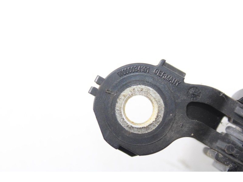 Recambio de brazo limpia trasero para seat toledo (kg3) xcellence referencia OEM IAM 5JA955707A  