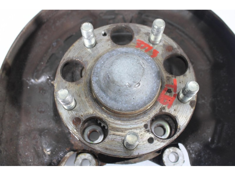 Recambio de mangueta trasera izquierda para honda civic (fk) 1.6 i-dtec comfort referencia OEM IAM 3773TI  