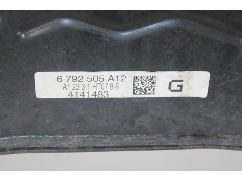 Recambio de puente trasero para bmw serie 1 lim. (f21) 116d referencia OEM IAM 6792505  