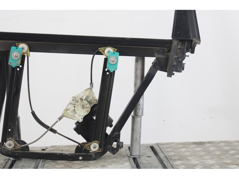Recambio de elevalunas trasero izquierdo para volkswagen touareg (7l6) v6 tdi referencia OEM IAM 7L0839461D