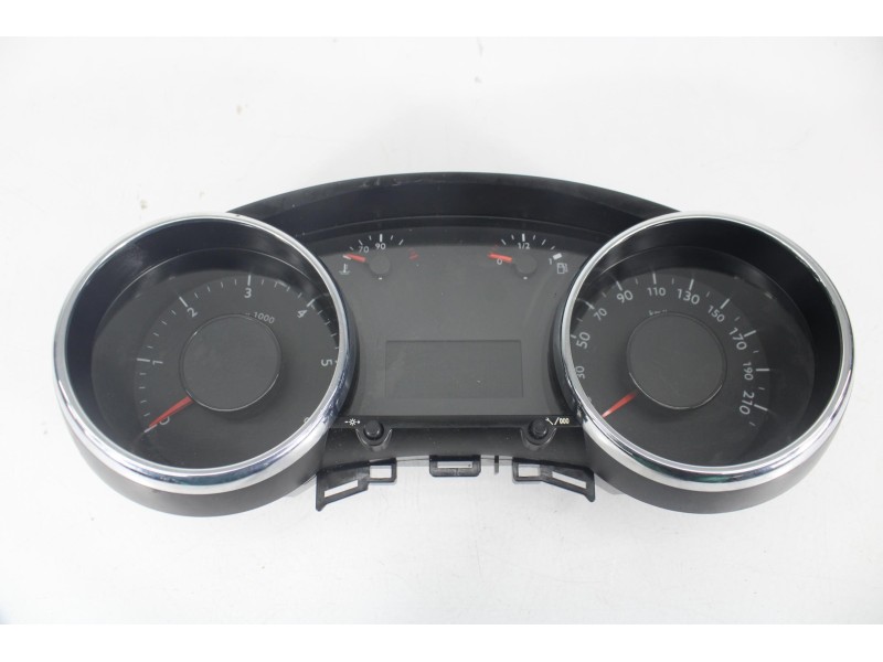 Recambio de cuadro instrumentos para peugeot 5008 premium referencia OEM IAM 9666174980  