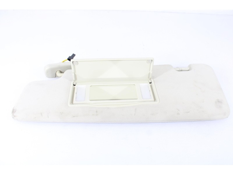 Recambio de parasol derecho para land rover range rover sport v6 td s referencia OEM IAM 4050DD.  