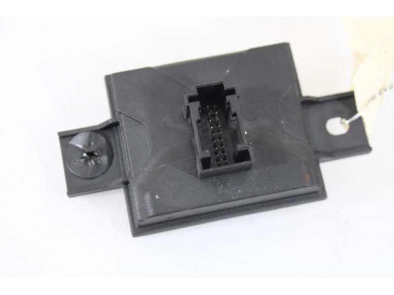 Recambio de modulo de video para mercedes-benz clase cla (w117) cla 180 (117.342) referencia OEM IAM A1179006000  