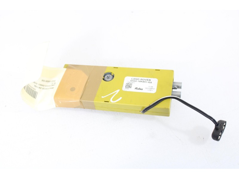 Recambio de amplificador antena para land rover range rover sport v6 td s referencia OEM IAM 5H2218K891KA2  