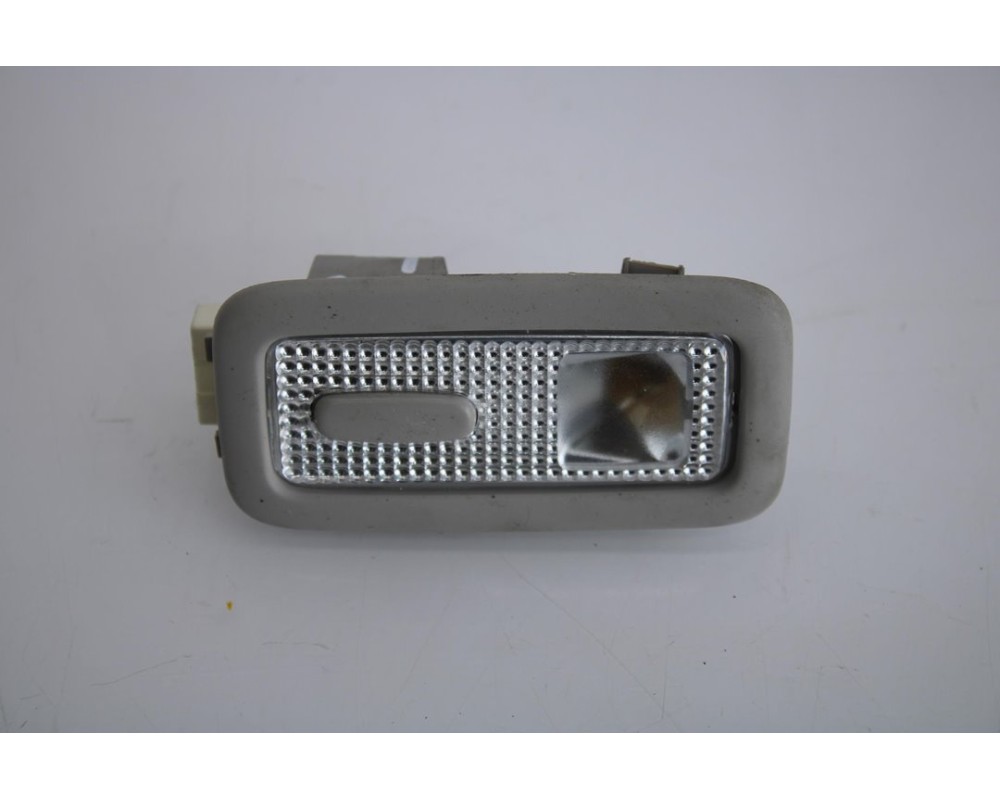 Recambio de luz interior para peugeot 3008 access referencia OEM IAM 9674191077  