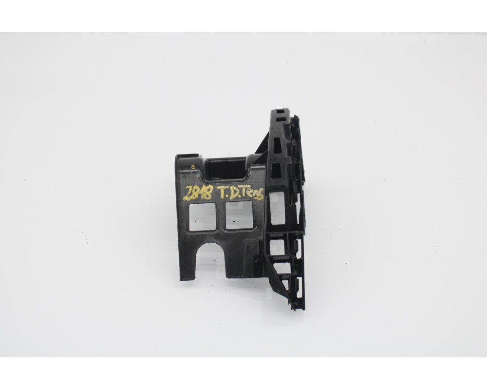 Recambio de soporte derecho paragolpe trasero para volkswagen touran (5t1) advance bmt referencia OEM IAM 5TA807454  