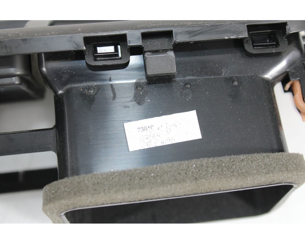 Recambio de rejilla aireadora para suzuki sx4 club referencia OEM IAM 7361061M0  