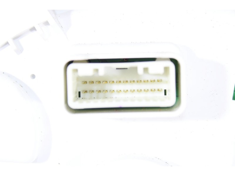 Recambio de cuadro instrumentos para suzuki sx4 club referencia OEM IAM 3411062MC0  