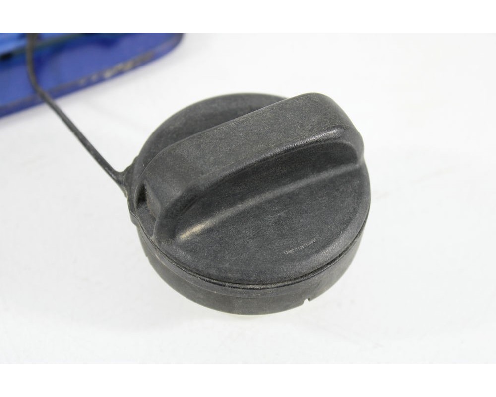 Recambio de tapa exterior combustible para suzuki sx4 club referencia OEM IAM   