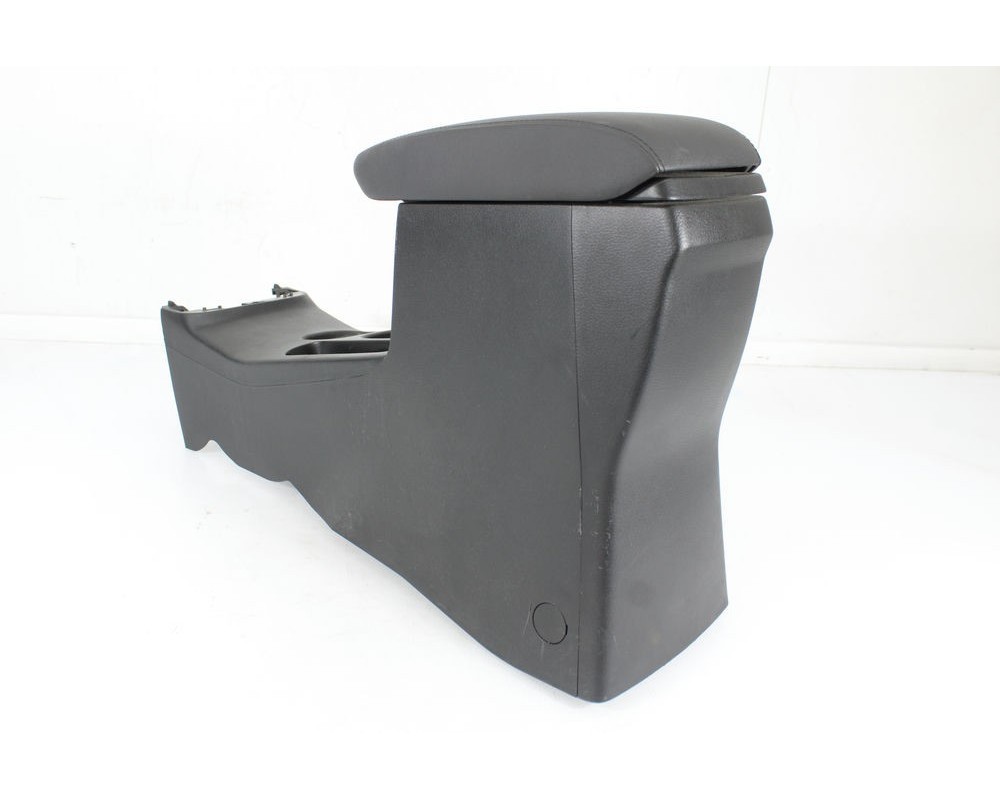 Recambio de consola central para suzuki sx4 club referencia OEM IAM 7585061M0  