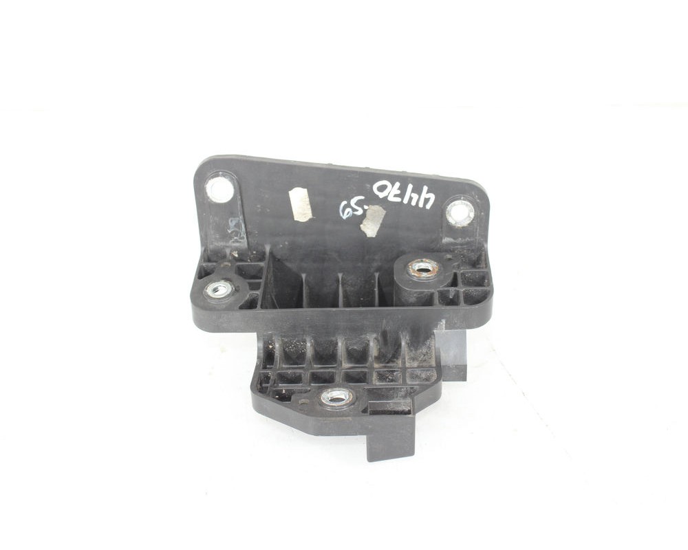 Recambio de soporte bateria para suzuki sx4 club referencia OEM IAM 7252261M00  