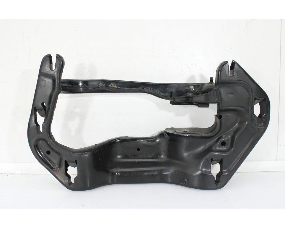 Recambio de soporte cambio para bmw x6 (f16) xdrive30d referencia OEM IAM 685418807  