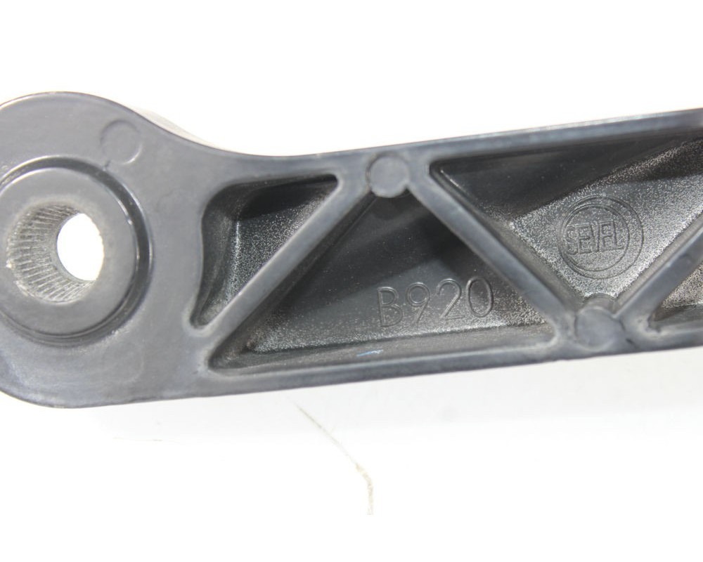 Recambio de brazo limpia delantero derecho para fiat ducato furgoneta (250_) 160 multijet 3,0 d referencia OEM IAM 250PSX  