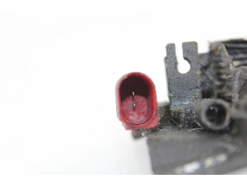 Recambio de cerradura capot para audi tt (8n3/8n9) 1.8 t quattro coupe (132kw) referencia OEM IAM 8N0823509J  