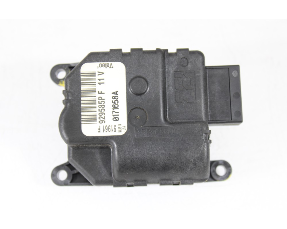 Recambio de motor trampilla calefaccion para dodge nitro 2.8 crd referencia OEM IAM 929585P  