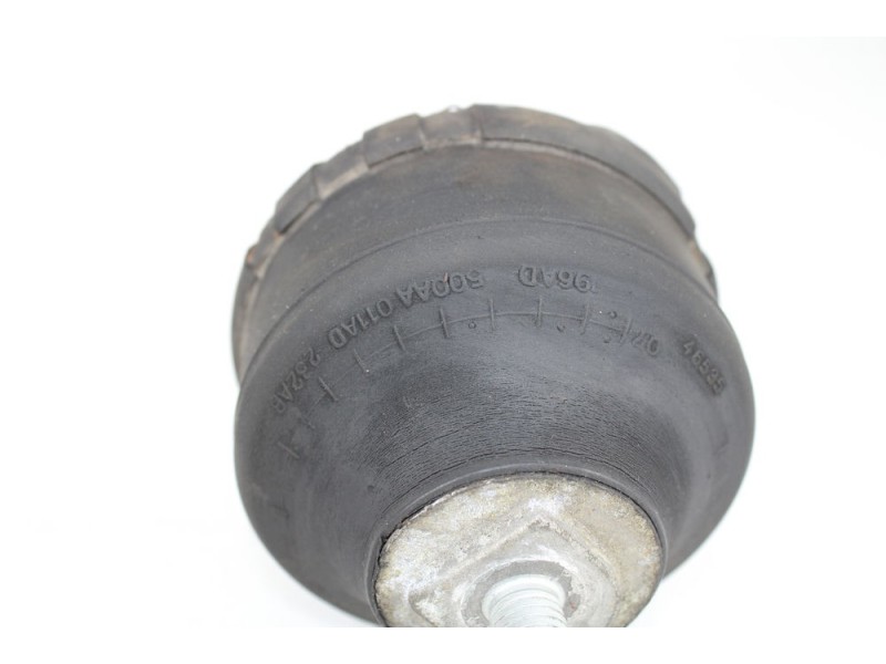 Recambio de soporte motor para dodge nitro 2.8 crd referencia OEM IAM 196AD500AA  