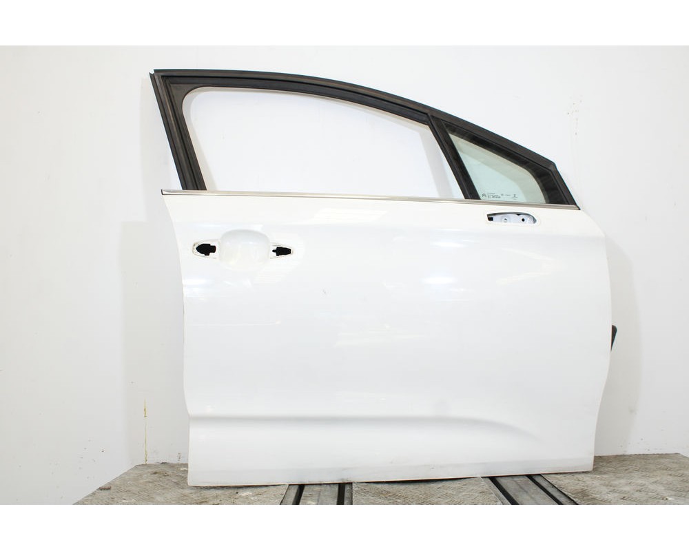 Recambio de puerta delantera derecha para citroën c4 ii (nc_) 1.6 hdi 115 referencia OEM IAM   