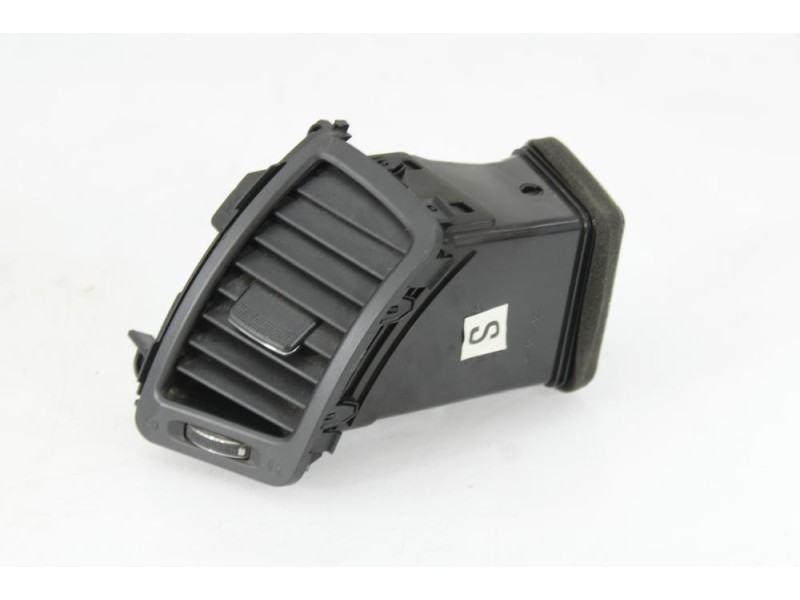 Recambio de rejilla aireadora para kia sorento ii (xm) 2.2 crdi 4wd referencia OEM IAM 974202P000  