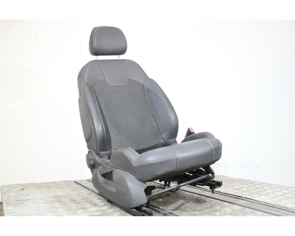 Recambio de asiento delantero derecho para opel adam (m13) 1.2 referencia OEM IAM   