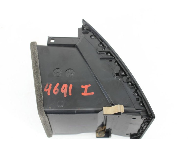 Recambio de rejilla aireadora para mitsubishi asx (ga_w_) 1.8 di-d (ga6w) referencia OEM IAM GN71136070  