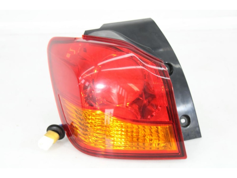 Recambio de piloto trasero izquierdo para mitsubishi asx (ga_w_) 1.8 di-d (ga6w) referencia OEM IAM P9374  