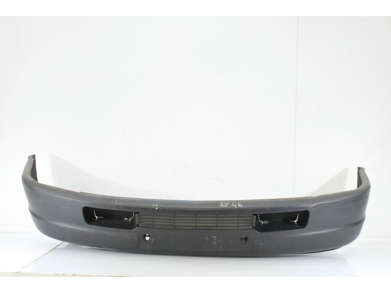 Recambio de paragolpes delantero para volkswagen lt caja cerrada / combi (mod. 1997) referencia OEM IAM 2D0807102  